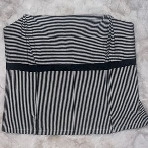 🤍White House 🖤 Black Market Off Shoulder Zip-Up Stripped Corset